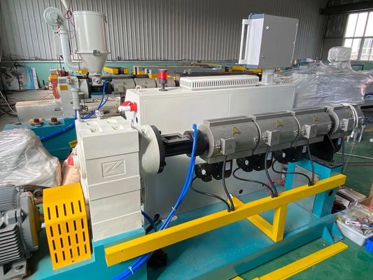 خط اکستروژن لوله موجدار تک جداره 90 کیلوگرم/ح 16-63 میلی متر PE PP HDPE