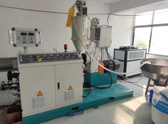 PE PP PVC آکاردئونی برقی شیلنگ موجدار خط اکستروژن لوله تک دیواره