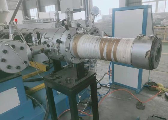 خط اکستروژن لوله راه راه پلاستیکی PPR HDPE 37kw با مبدل ABB