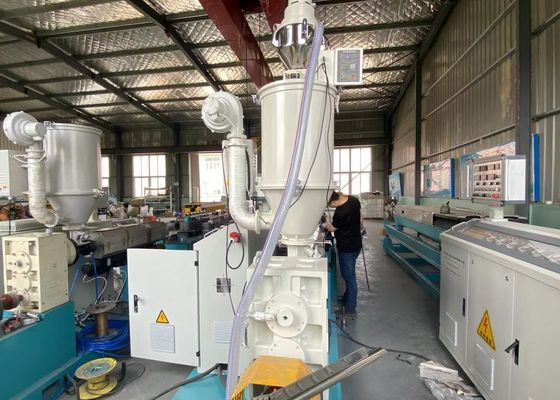 خط اکستروژن لوله راه راه تک دیواری 10-32 میلی متر PE / PP پلاستیک